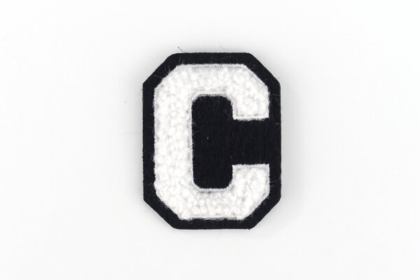 Kleiner Buchstaben-Aufnäher 4,2 cm hoch | Chenille-Frottee Weiß, Schwarz | C